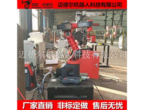 工業(yè)機(jī)器人產(chǎn)業(yè)有哪些明顯優(yōu)勢(shì)？